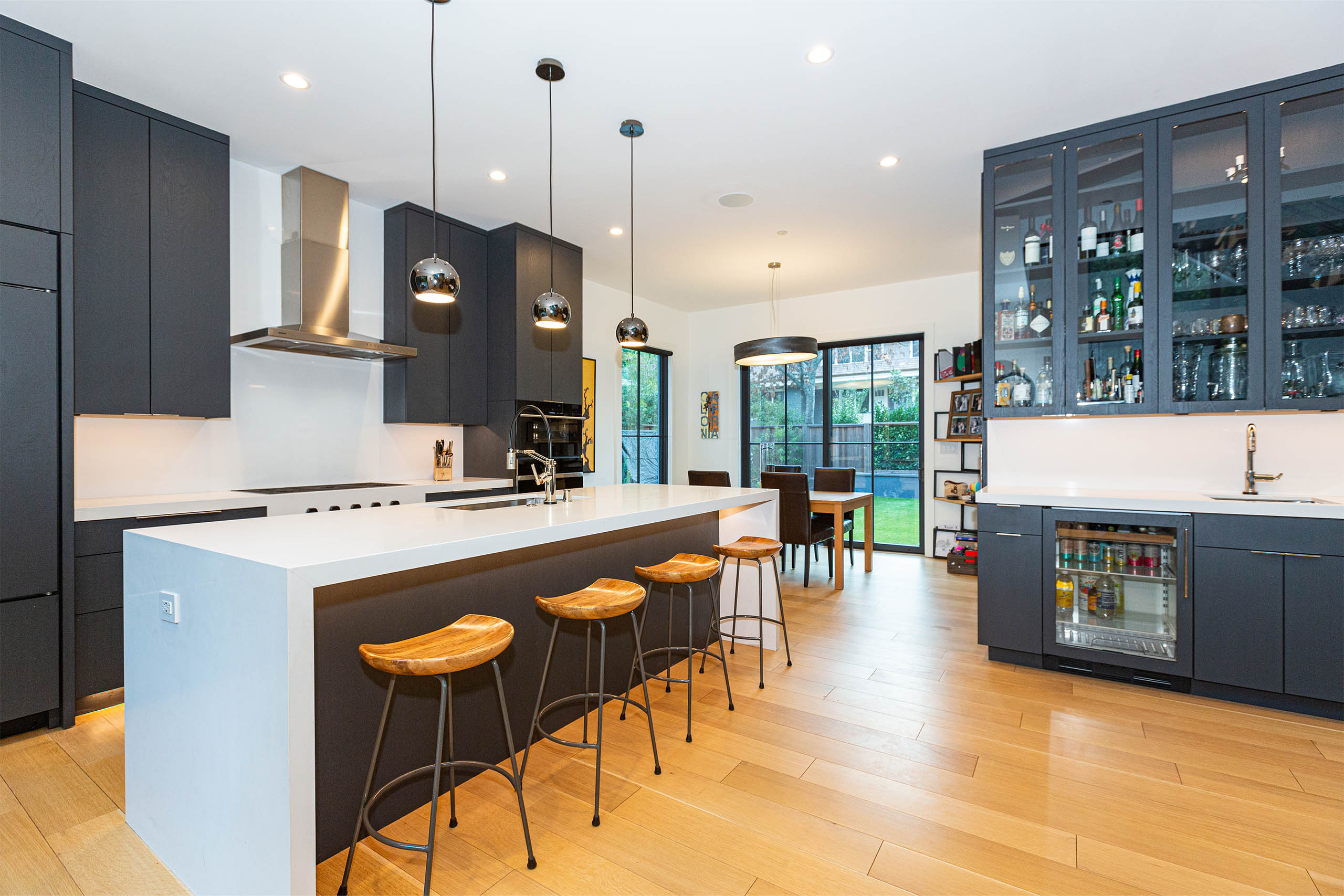 brookwood bar area and breakfast nook